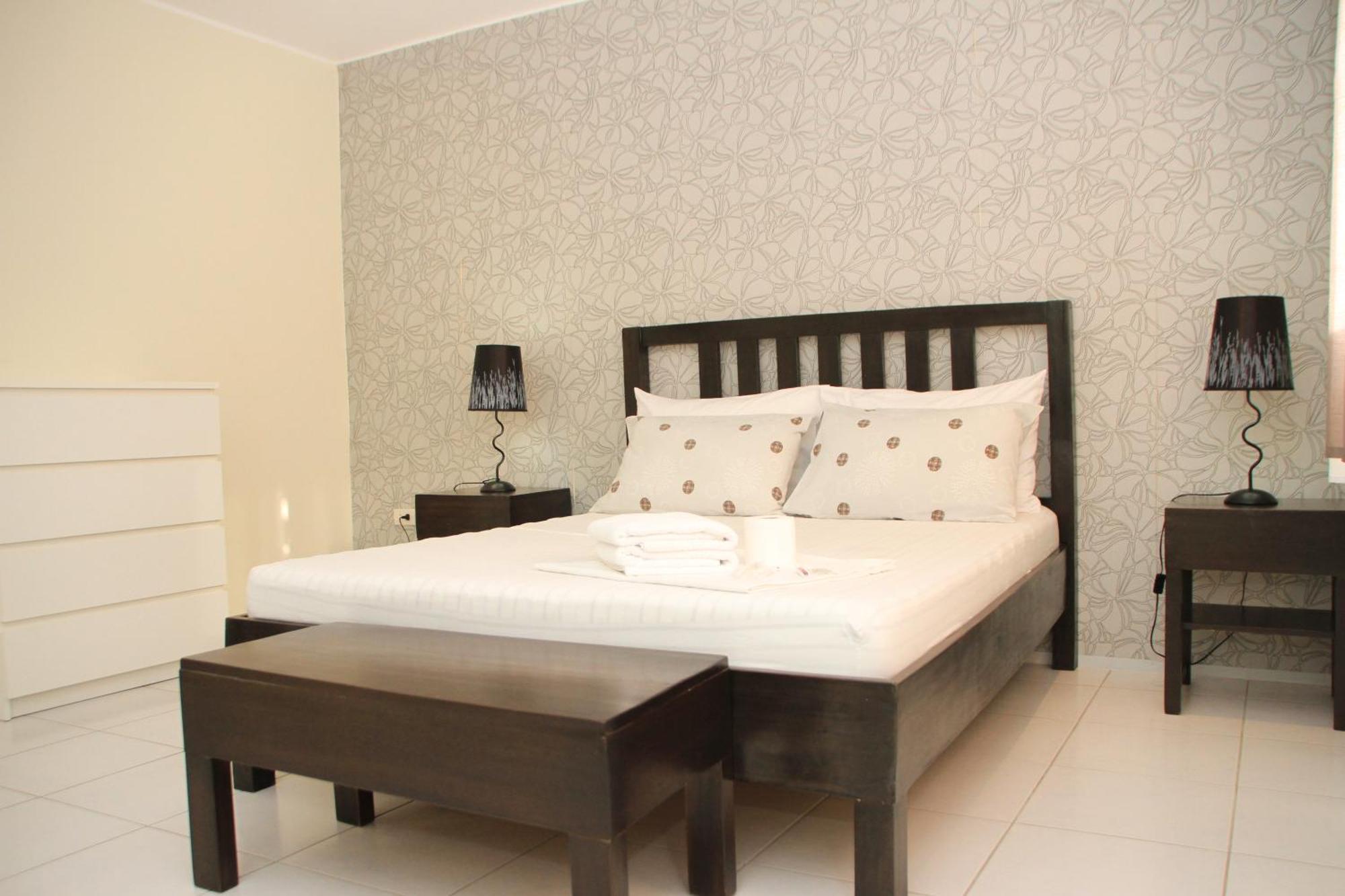 Victoria'S Bed & Breakfast Puerto Galera Room photo